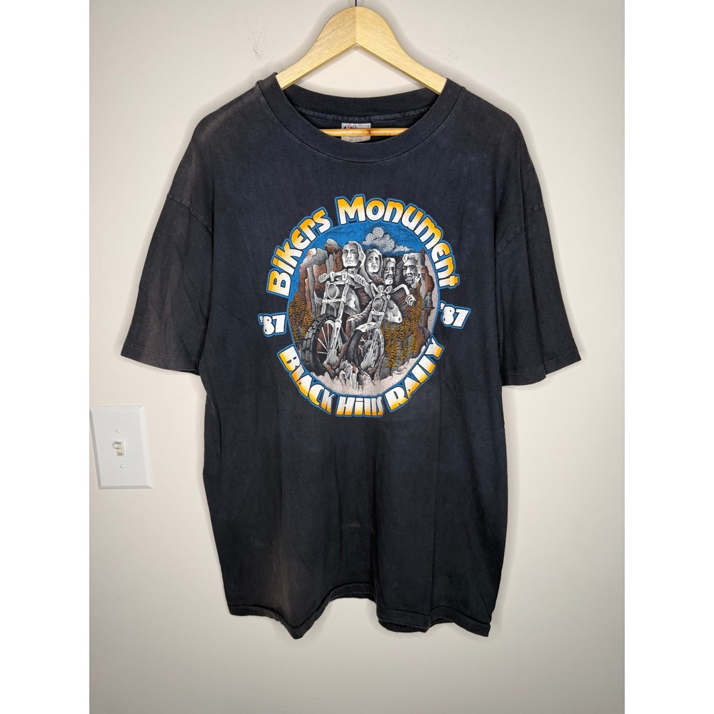 Vintage 80s 1987 Black Hills Rally Monument Sturgis Faded Biker T-Shirt Size XXL